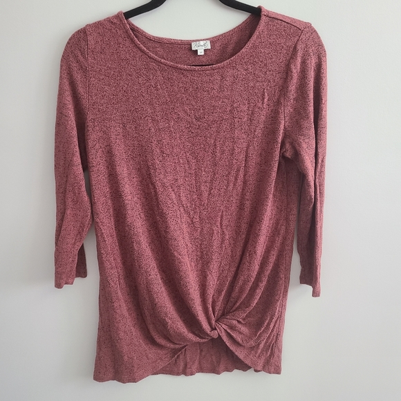 ✨️5 for $25✨️ Small Dusty Pink 3/4 Sleeve Shirt - Picture 1 of 4